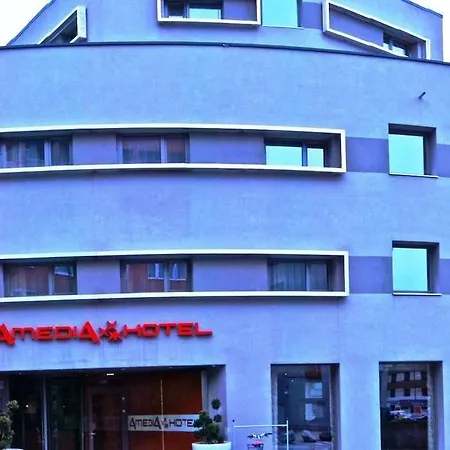 Western Amedia Art 4*